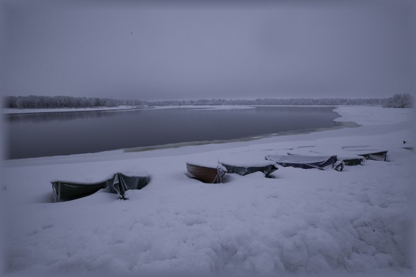 merijalin rannassa